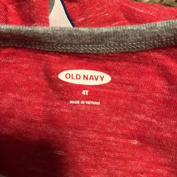 Red shark t-shirt - Picture 5 of 6